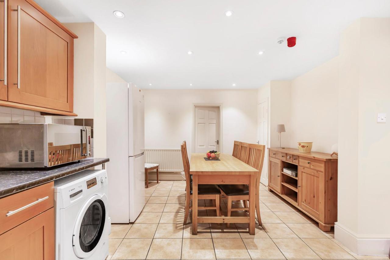 Charming 4 Bed Town House With Roof Terrace Βίλα Λονδίνο Εξωτερικό φωτογραφία