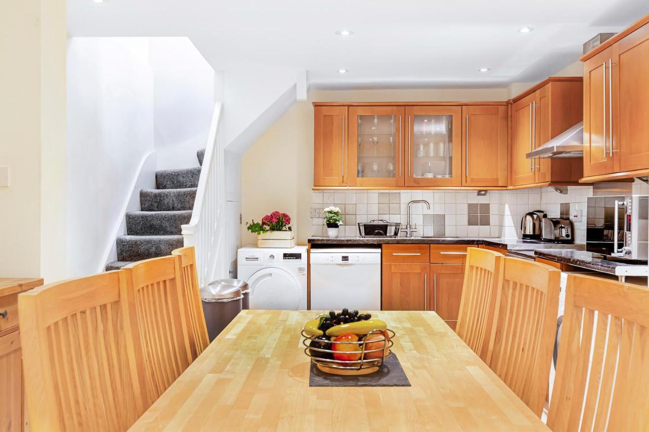 Charming 4 Bed Town House With Roof Terrace Βίλα Λονδίνο Εξωτερικό φωτογραφία