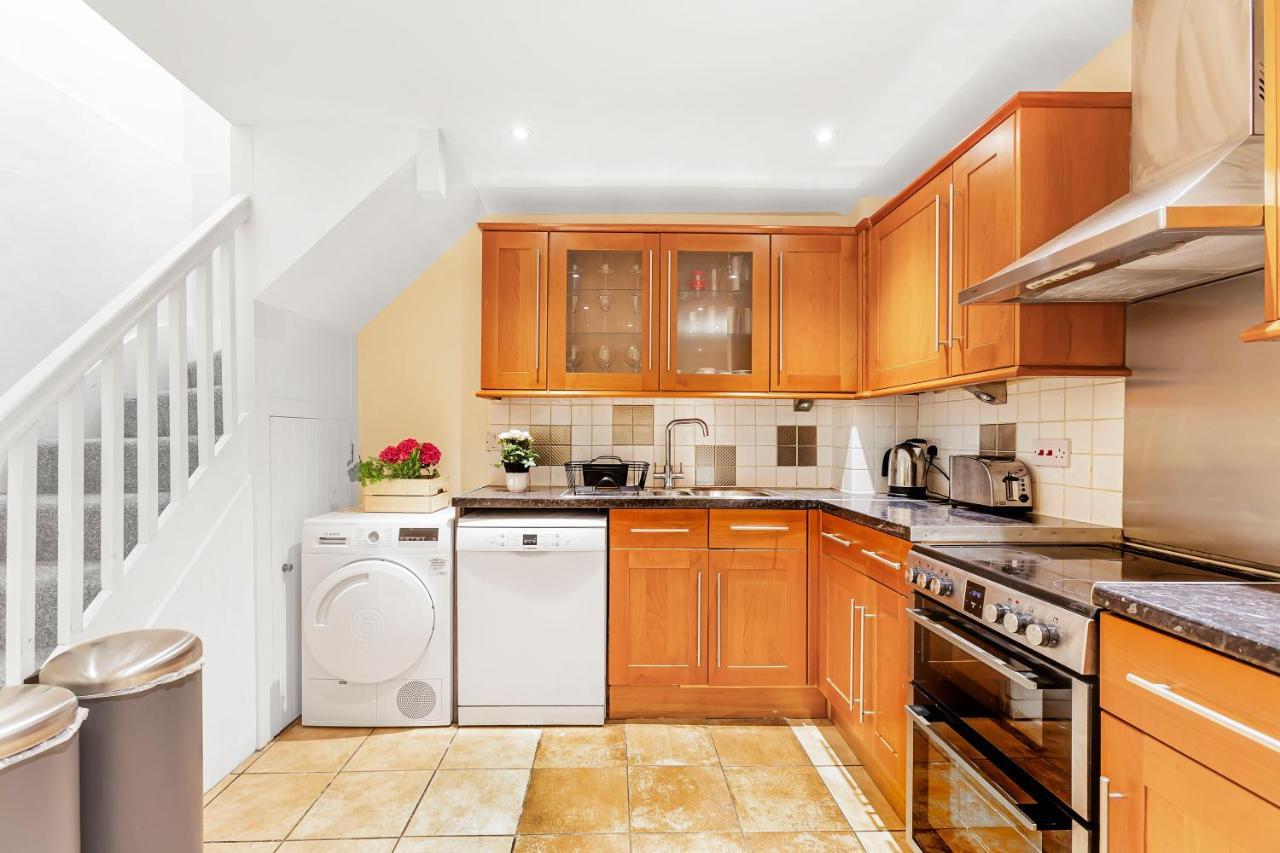 Charming 4 Bed Town House With Roof Terrace Βίλα Λονδίνο Εξωτερικό φωτογραφία